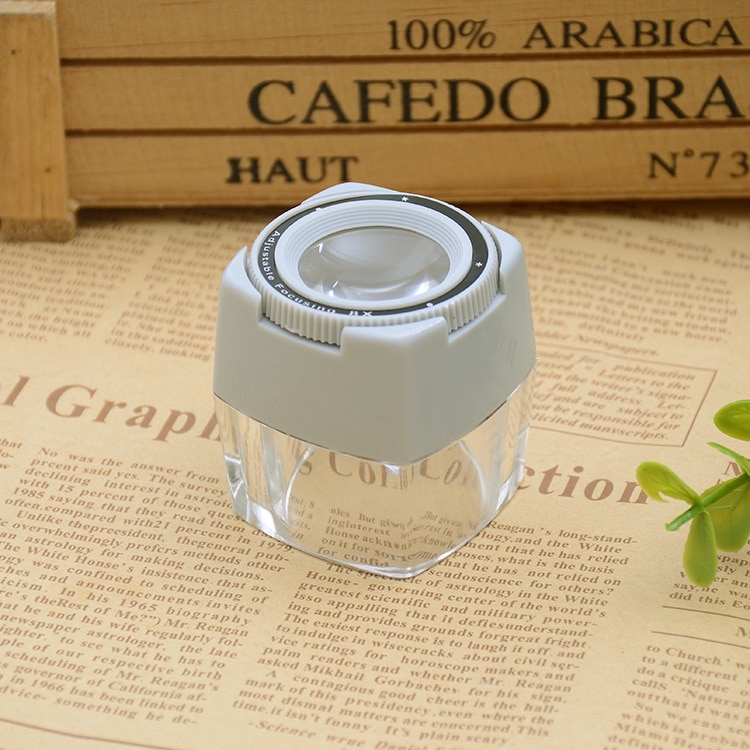 8X Focusing Adjustable Jewelry and Repair Magnifier Drawing Loupe Stamp Collection Magnifying Glass and Loupe