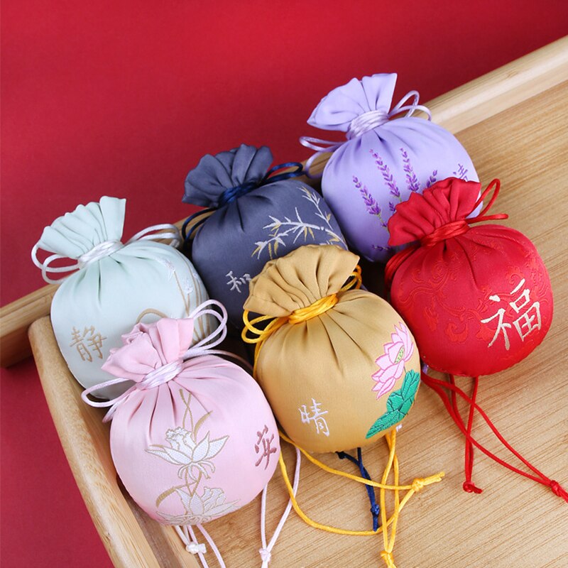 Sac en brocart traditionnel chinois, sac vide, prière pour la paix, sac à emporter, pendentif, sac brodé pour voiture