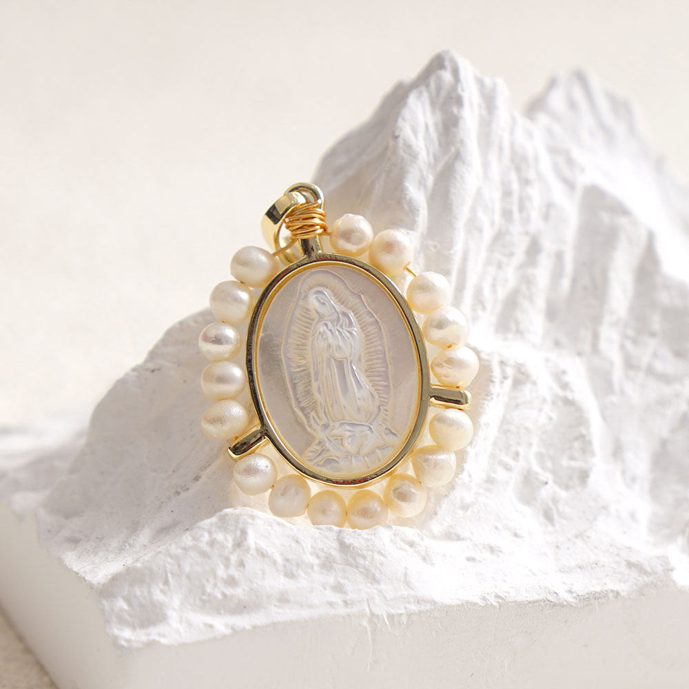 Virgin Mary Shell Natural pearl shell virgin mary pendant for neckla... – Grandado