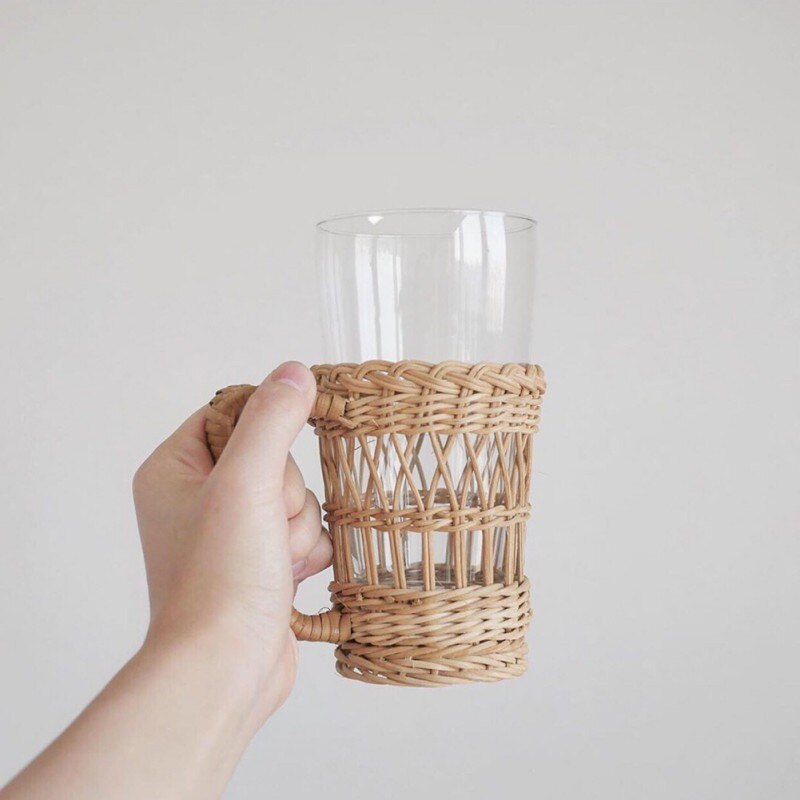 Tejido de mimbre cobertor de soporte para vaso de agua de vidrio Anti-escaldadura cubierta del sostenedor de la taza con protección para manija cubierta
