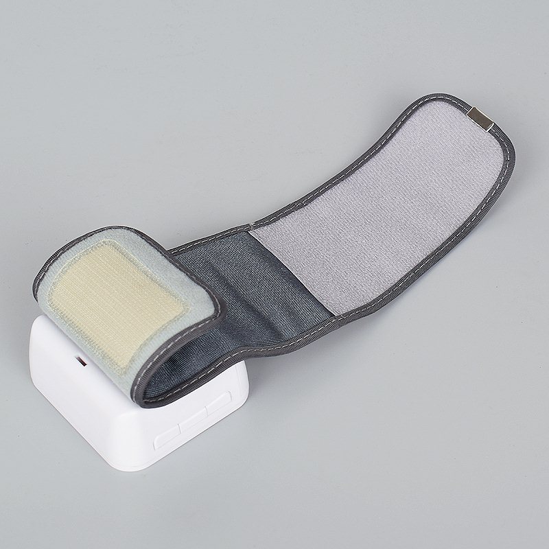 Digital Wrist Blood Monitor Heart Beat Meter Oscillometric Pressure Guage pulse scanning LCD Home Health Care Tonometer