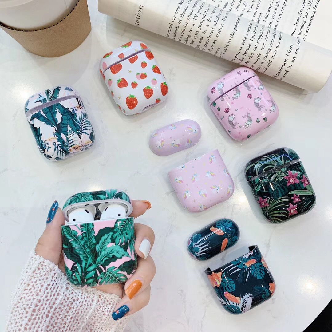 Luxe bananenbladerenhoesje voor airpods 2 hoesjes, siliconen beschermhoes voor airpods 2 hoesjes, bloemen en aardbeien