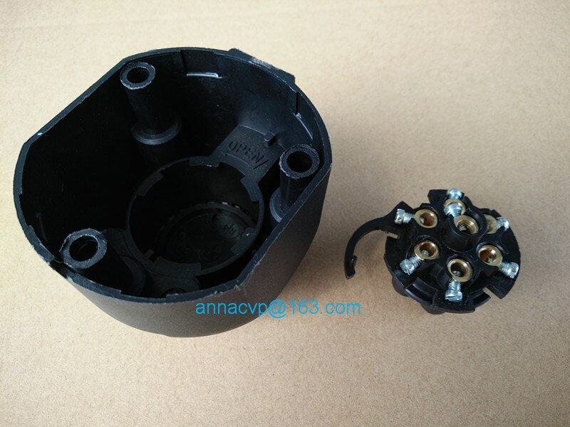 CVP 7 Pin female trailer connector round /boat/ caravan/ motorhome/ car/ auto/ truck/ RV