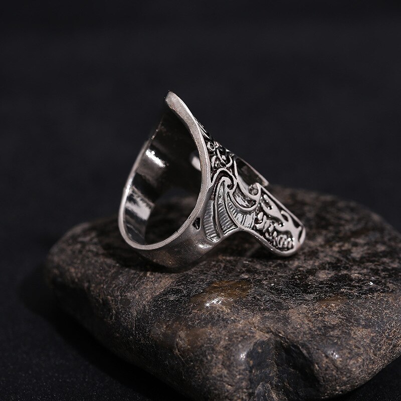 Gothic Bicycle Hip-hop Punk Men's Ring Retro Personality Spartan Mask Helmet Ring Men's Domineering Jewelry