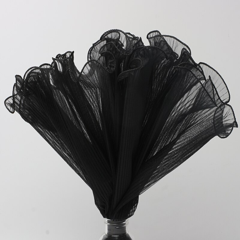 25cm*5yard Spray Yarn Flower Packaging Wave Gauze Lace Gauze Flower Shop Bouquet Floral Flower Packaging Material Net: Black
