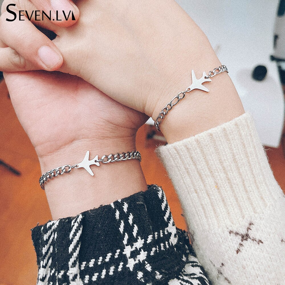 Sevenlv-abalorio de avión dorado de acero inoxidable para hombre y mujer, pulsera Vintage con doble agujero, colgante de avión, de joyería