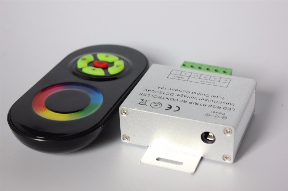 Rgb Led Controller,DC12,24V 5 Toetsen Aluminium Shell Rf Touch Rgb Controller Voor Led Strip 5050 3528 Rgb Wandlampen