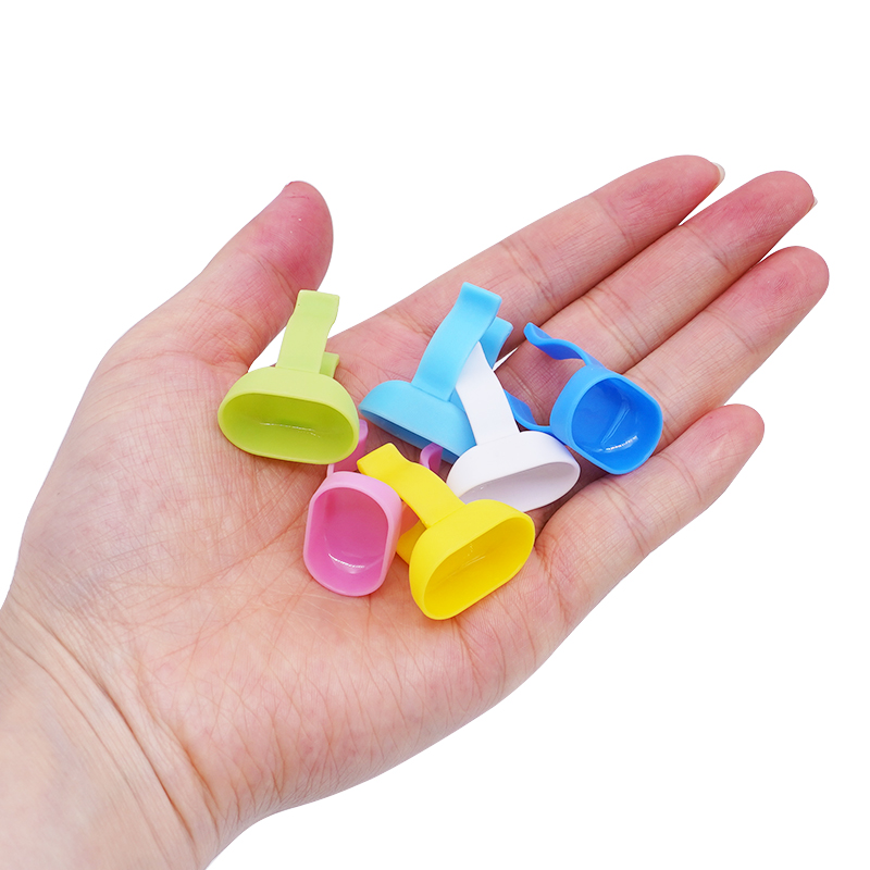 10 Uds. Anillo para mezclar Dental, tazón, taza, soporte de silicona de plástico, plato Dappen de Color aleatorio, anillos para pasta de profilaxis, herramienta práctica