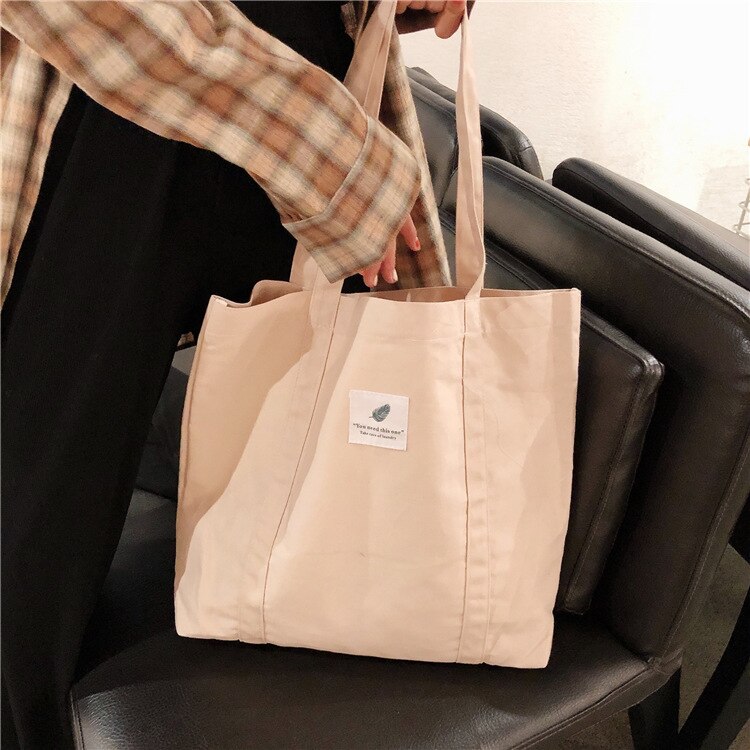 Literature And Art Retro Women's Canvas Shoulder Bag Solid Color Simple Large-Capacity School Bag Outing Lightweight Messenger B: khaki