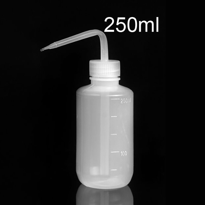 250ML Plastic Laboratory Wash Bottle Elbow Head Squeeze Cleaning Bottles, Transparent School Laboratory Bottle Filling Container