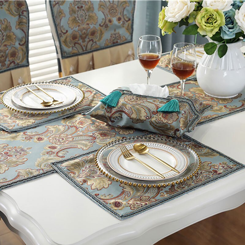 Eurooppalainen klassinen jacquard-tabletti kodin ylellinen kangas kulho matot lasinalus ruokapöytä sisustus länsimainen ruoka lämmöneristys pöytämatot: Sininen pitsillä