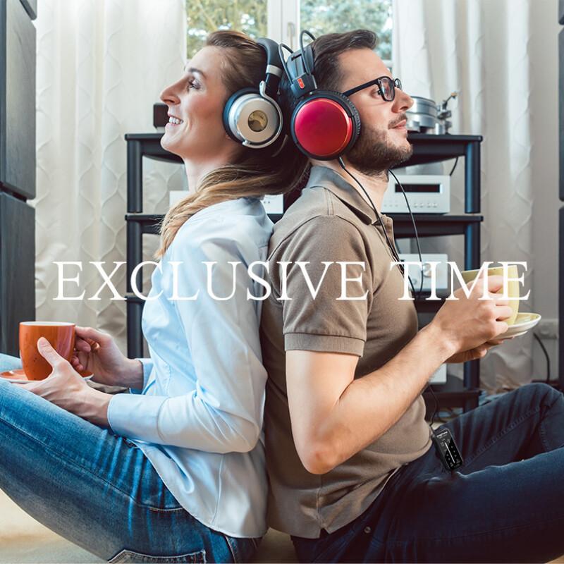 Mini Radio Przenośne Radio Walkman AM FM Portatil Ręczna muzyka stereo Playe Baterie AAA ze słuchawkami do chodzenia i pieszych wędrówek