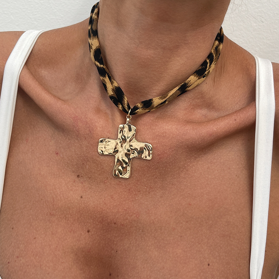 Ingemark 7 Styles Ethnic Multilayer Velvet Chain Necklace Women Metal Conch Starfish Heart Pendant Neck Jewelry: Dark Gold