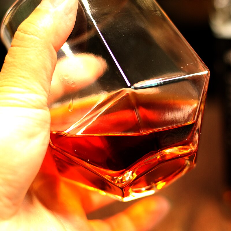 Set  of 2 350ml handgjorda blåst polygon whiskyglas för bar hushålls dagliga vattenglas för blandat dricksglas