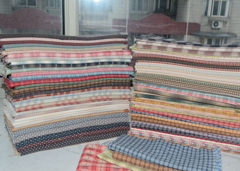 DIY Japan Little Cloth group Yarn-dyed fabric,for sewing Handmade Patchwork Quilting ,Grid stripe dot Random 20 Style/lot 25*24