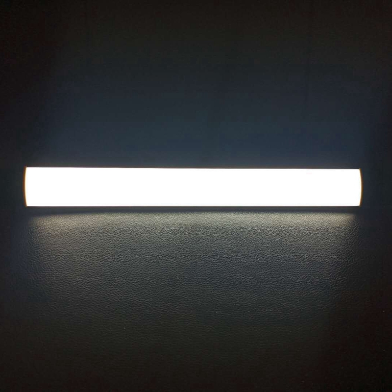 Led Menselijk Lichaam Infrarood Sensor Licht Garderobe Lamp Oplaadbare 88-Led Motion Sensor Wandlamp Draadloze Kabinet Down Lamp