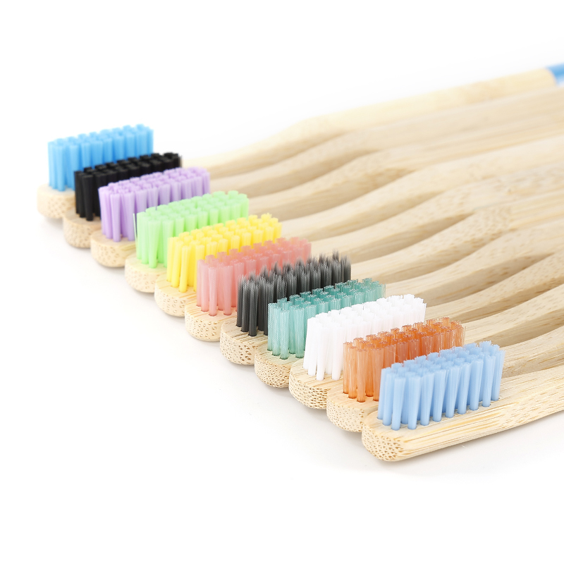 Milieuvriendelijke Natuurlijke Bamboe Houtskool Tandenborstel Zachte Haren Lage Carbon Houten Handvat Tandenborstel Oral Care