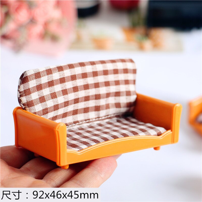 Casa delle bambole Dollhouse Modello Mobili OB11 Singola persona Doppia Stile Europeo Divano in Tessuto e Tè Combinazione di Supporto Della Lampada Da Tavolo: doppio seat Sofa