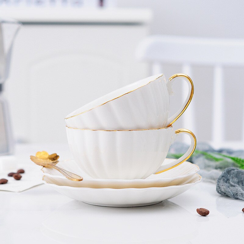 Coffee Cups and Saucers Set Afternoon Flower Tea Cups and Mugs Minimalism Teacup and Tray Household Office Porcelain Drinkware