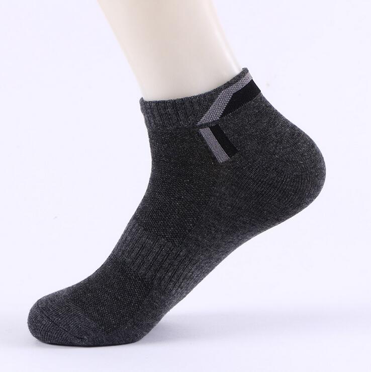 Cotton Socks Men Thin Cycling Socks Low Ankle Socks Sport Athletic Socks Women Sock Sneaker Basketball Socks Men: Triangle dark grey