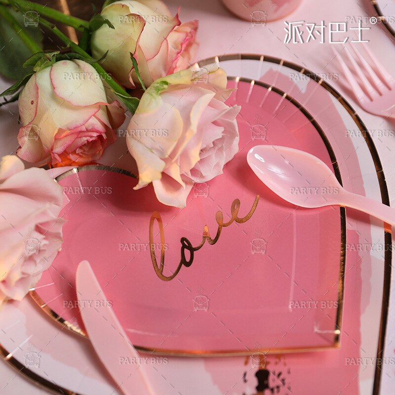 Prato descartável em formato de coração, para festa de casamento, utensílios de mesa, feito em papel, bandeja, prato, conjuntos de louças