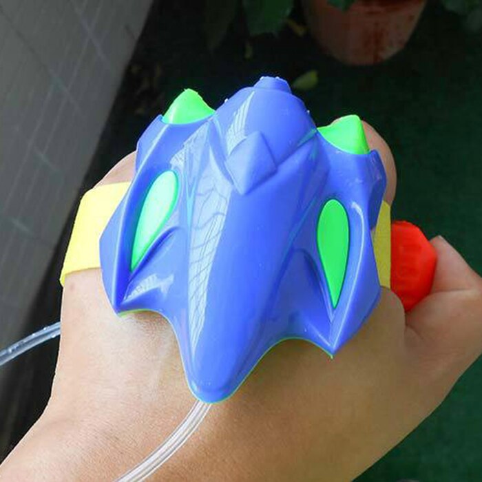 Hand-Held Sprinklers Summer Children'S Wrist Water Jets Beach Water Toys Plastic Sprinklers