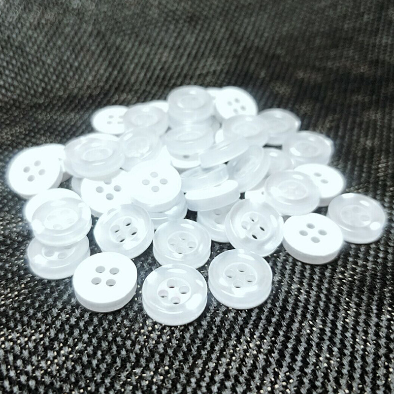 Hl 100 st vit färg 4 hål knappar skjorta kläder tillbehör sytillbehör 11mm a240