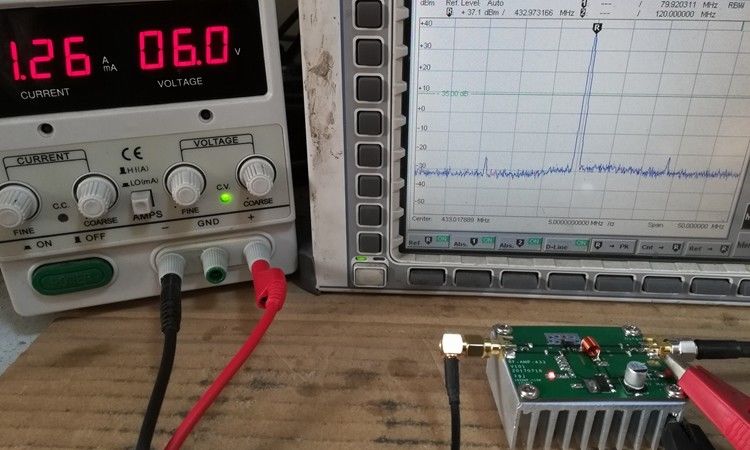 DYKB 8W 433MHz RF Power Amplifier 400-460MHz High Frequency FOR Digital transmission SMA-k Ham Radio