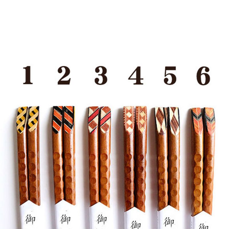 1 Pair Of Tortoise Shell Chopsticks