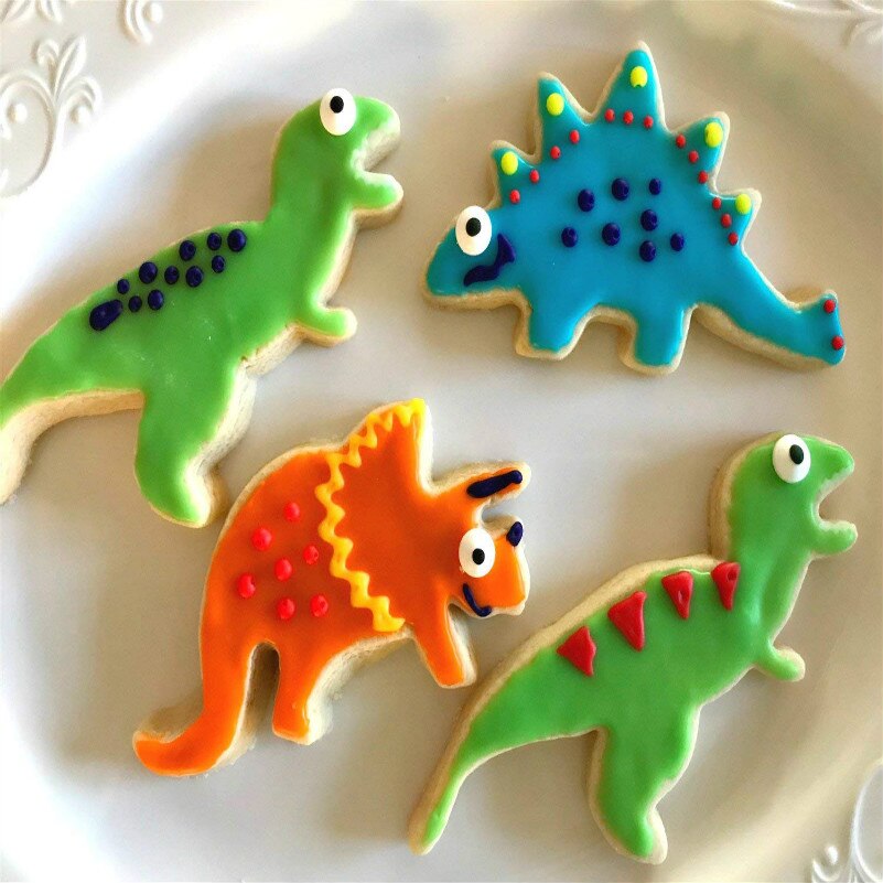 KENIAO Dinosaur Cookie Cutters Set - 6 Piece - T-Rex, Triceratops, Stegosaurus, Brontosaurus, Pterodactyl - Stainless Steel