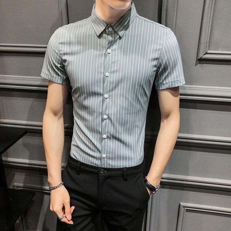 Sommer herre stribet skjorte mærke slim fit kortærmede herre sociale skjorter afslappet enkel all match bluse homme