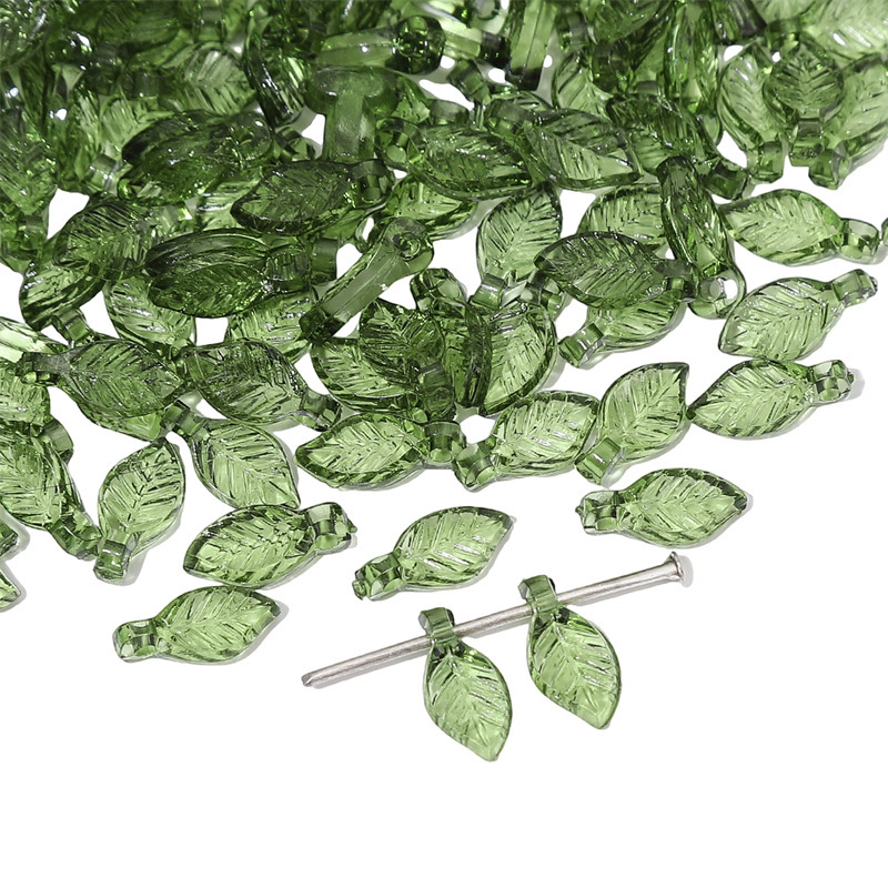 50PCS Green Transparent Leaf Shape Acrylic Beads Pendant Loose Bead For DIY Jewelry Making Necklace Bracelet Charm Accessories: WHITE