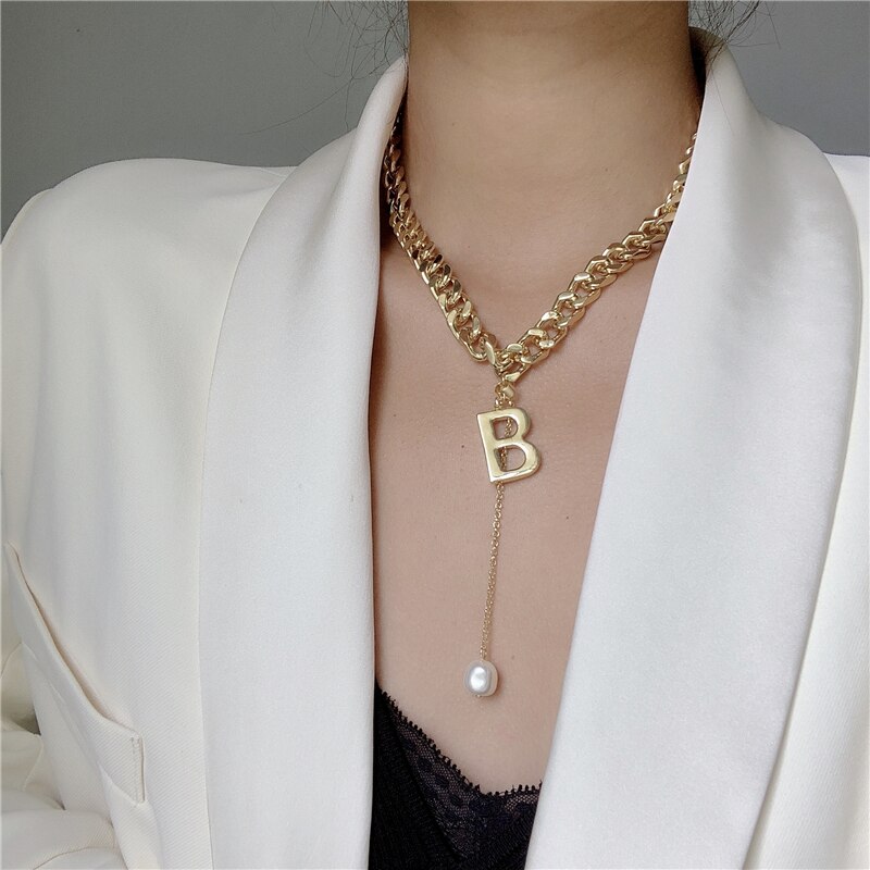 AOMU 1PC lettre B collier Simple épais chaîne perle gland pendentif clavicule chaîne chandail chaîne pour les femmes bijoux fête