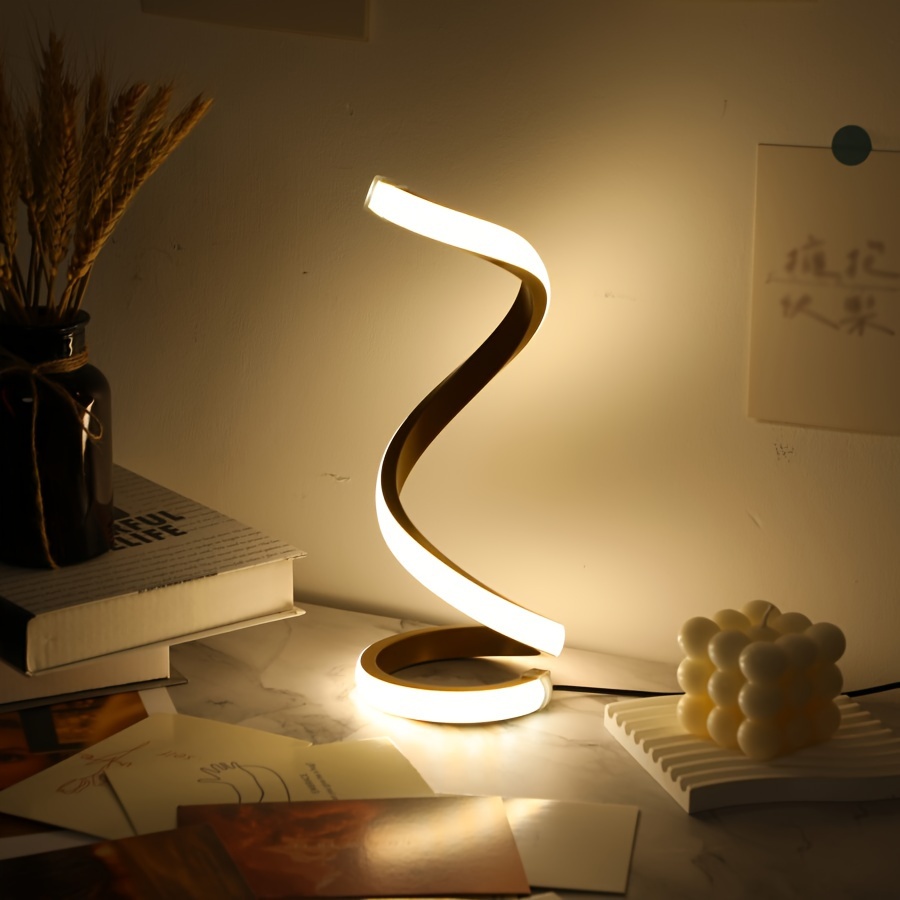 1pc goldene spiralförmige stehlampen mit dreifarbiger beleuchtung und usb-anschluss