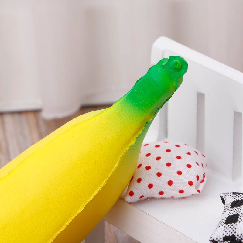 18CM Simulation Banana Squishy Toy Slow Rising Squeeze Stress Decompression Doll Adults Kids tress Relief Squeeze Toys