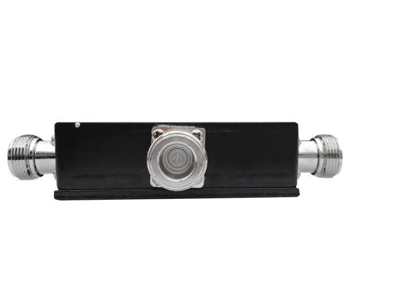 700 MHz ~ 2700 MHz 3-Way Splitter di Alimentazione N-femmina connettore 3 way splitter per la connessione mobile ripetitore di segnale e cavo per antenna @ 8.8