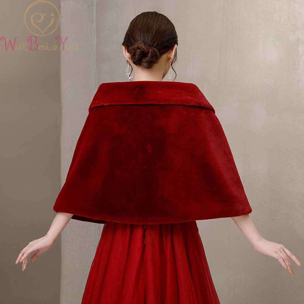 Marche à côté de toi boléro bordeaux fête de mariage Cape accessoire fausse fourrure boléro Novia Stock Wrap