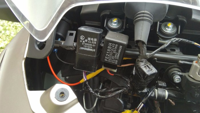 Motorsykkel usb sykkellader til kawasaki versys 650/1000/ x300/ x650/ ninja 400/ ninja 650 med relé /12v 22a