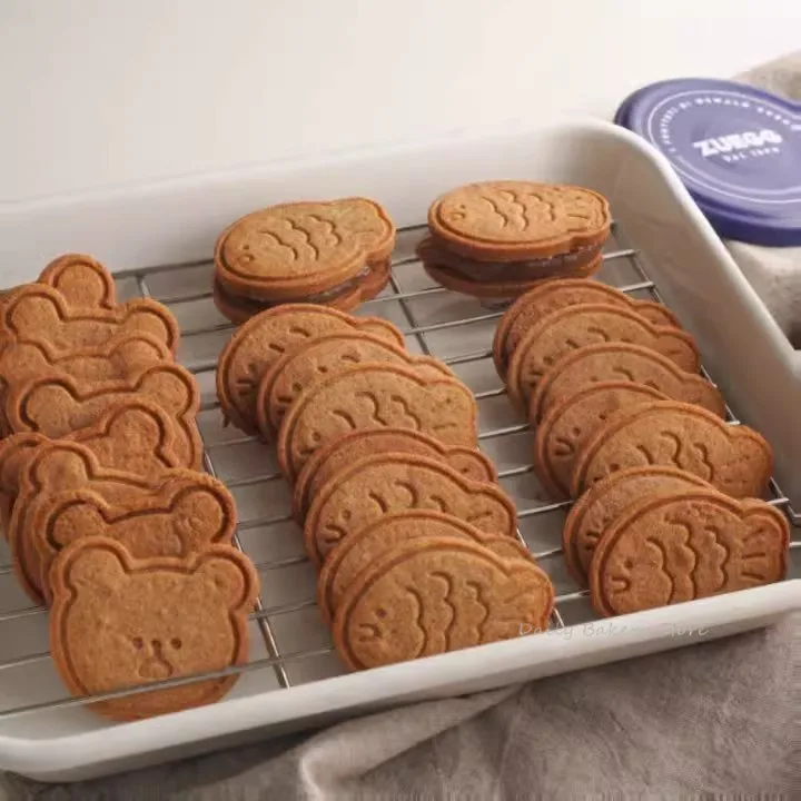 Molde para galletas con cara sonriente de dibujos animados, molde para cortar galletas con forma de oso, gato, pescado, sello para pastel de Fondant, cortador de galletas, herramienta para hornear pasteles