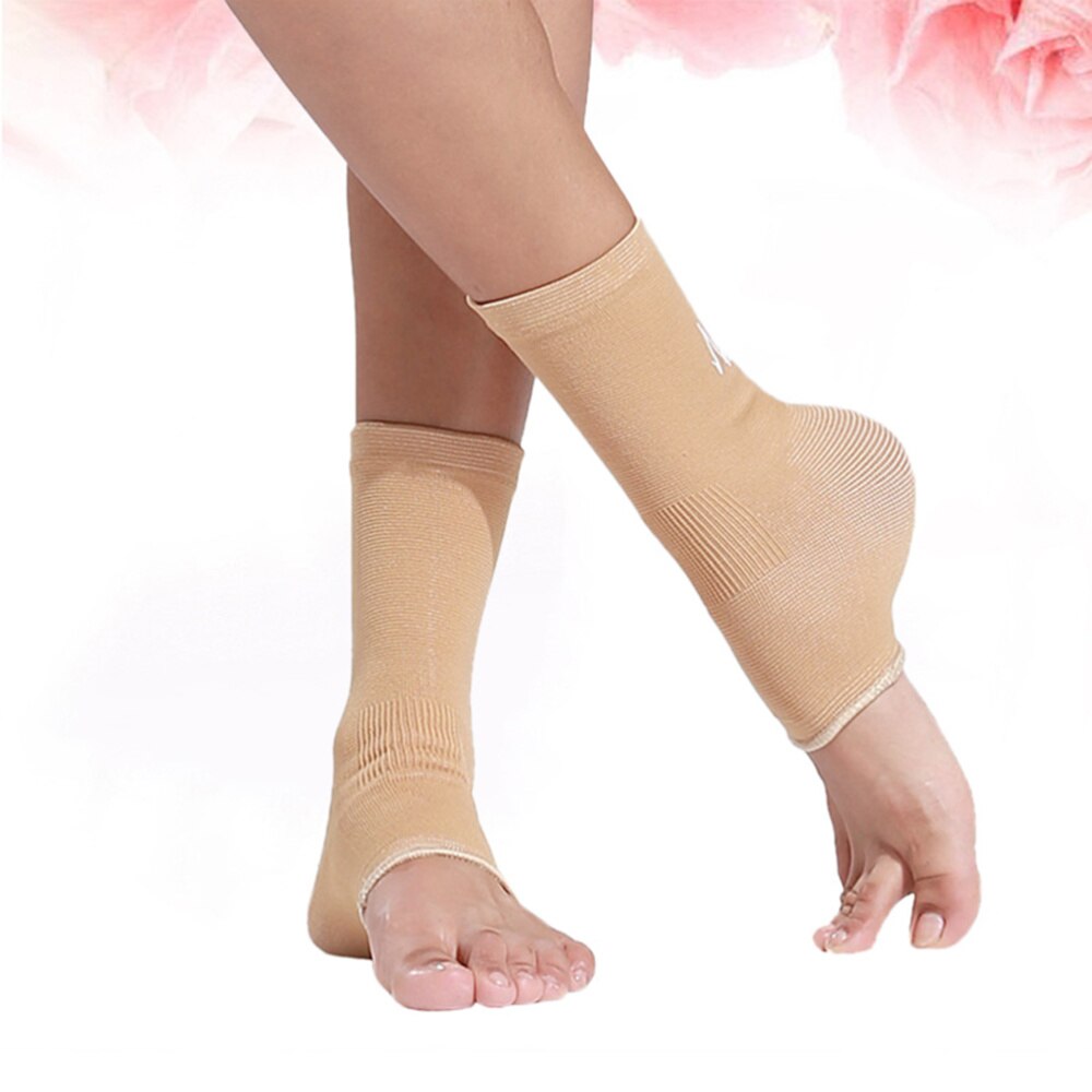 1 paar Universal Nylon Vier-seitige Stretchy Warme Dicken Atmungs Sport Ankle Socken-Größe für 37-39 yards (Beige)