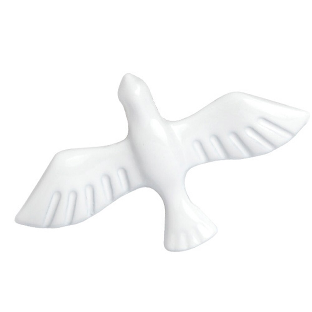 1PCS Chinese Jewelry Retro Simple White Pigeon Brooch, Exquisite Little Animal Collar, Male And Female Jewelry Whole