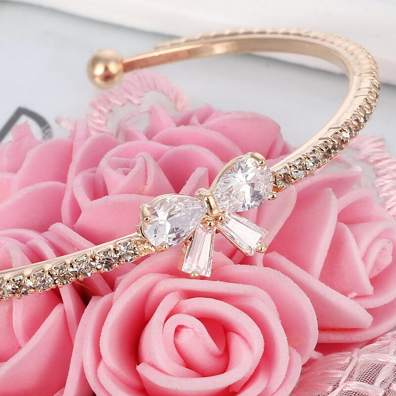 Bracelet de manchette plaqué or romantique de Bowknot en cristal délicat meilleur de noël de pour petite amie