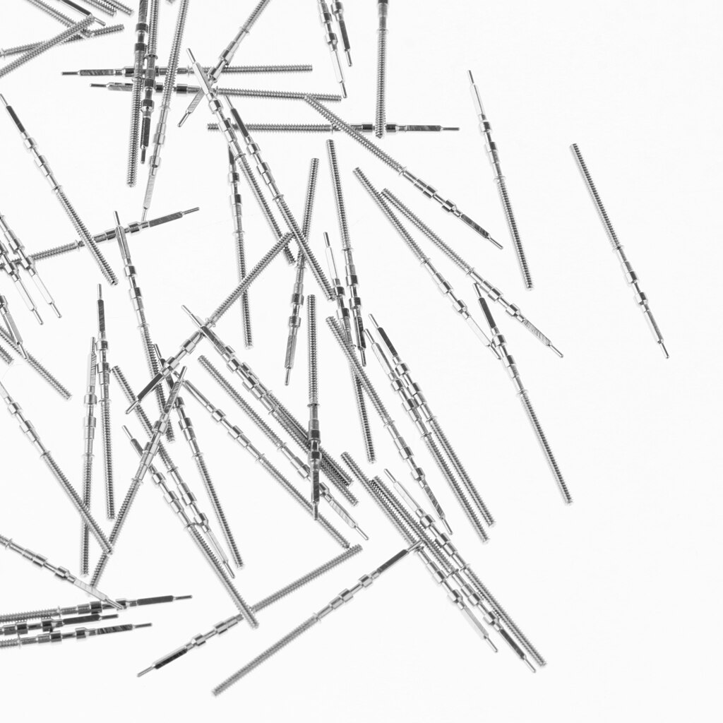 100Pcs Generic Replacement Parts Watch Winding Stem for Different Watches