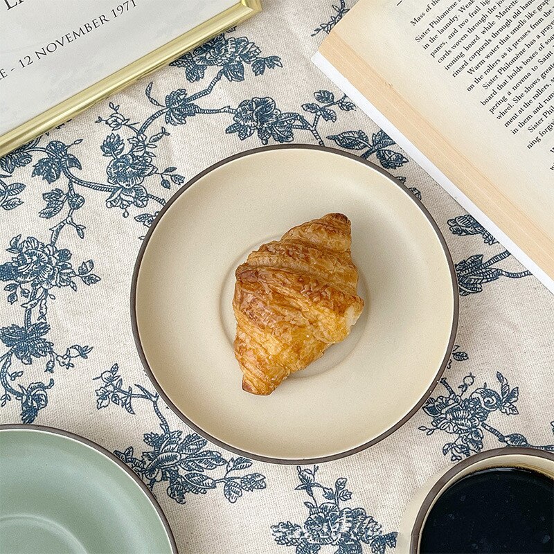 Cutelife nordycki ins beżowy zestaw ceramicznych filiżanek spodek kuchnia picie wielokrotnego użytku filiżanka robić mleka i herbaty dekoracyjny ślubny kubek śniadaniowy