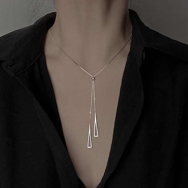 Collar de borla para mujer, colgante triangular de Color dorado y plateado, suéter, collar largo, para amigo, joyería de cuello de