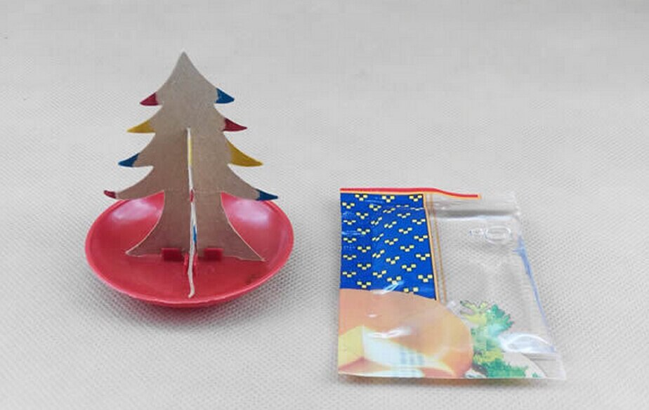 9X6 Cm Multicolor Magic Groeiende Papier Boom Speelgoed Magische Groeien Kerstbomen Grappige Educatief Kinderen Science Toys voor Kinderen