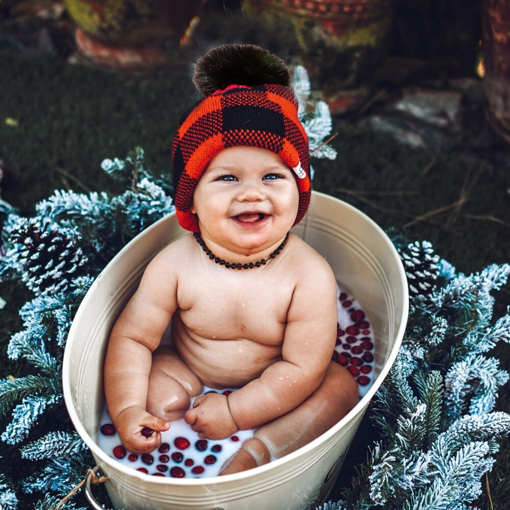 Knitted Hat Fashionable Plaid Woolen Hat Christmas Knitted Cap for Adults Kids Red