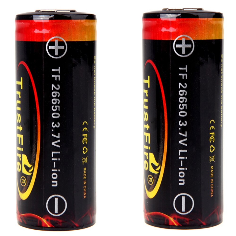 Trustfire 2 stk 26650 3.7v 5000 mah genopladeligt li-ion batteri med pcb beskyttet kort