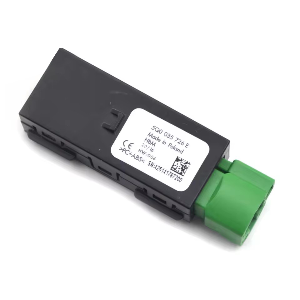 5Q0 035 726 E CarPlay USB Switch Port for Golf 7 Tiguan Kodiaq Karoq Octavia 5Q0035726E: GRAY