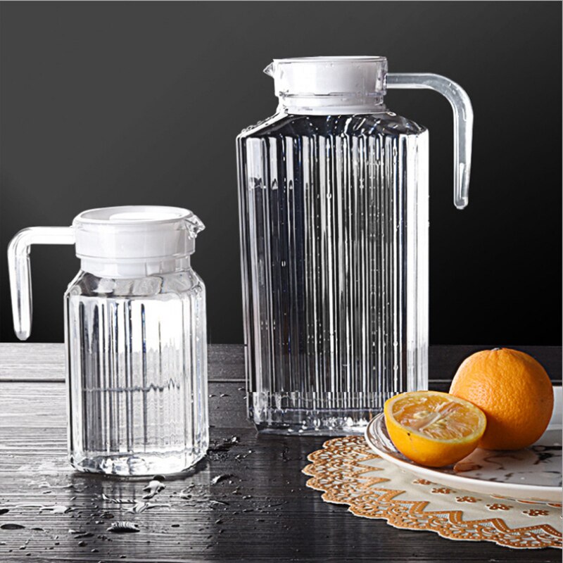 Pot à jus rayé en plastique 2L pour cruches de ménage canette de boisson froide avec couvercle